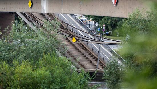 Der Tag danach: Die eingestürzte Brücke.