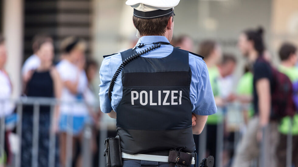 Die Polizei ermittelt wegen einer verschwundenen Dienstwaffe. (Symbolbild)
