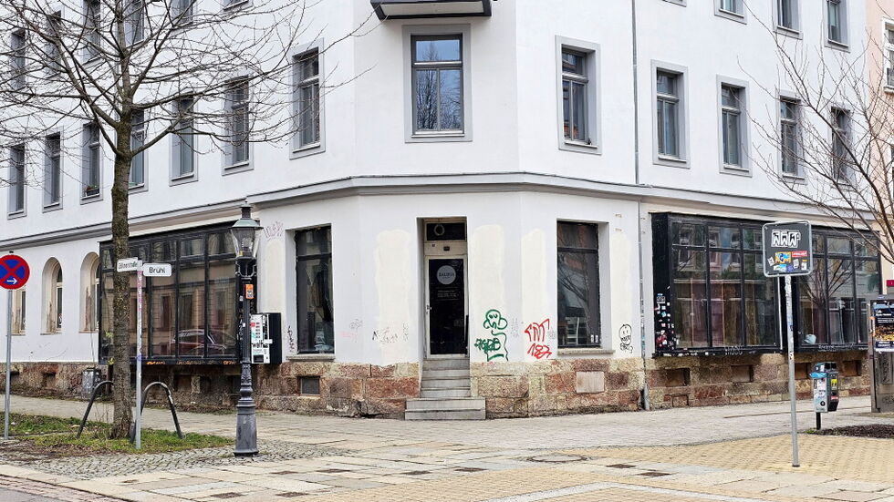 Vor der Balboa-Bar am Brühl hatte es im Januar den Polizeieinsatz gegeben. Vor der Balboa-Bar am Brühl hatte es im Januar den Polizeieinsatz gegeben.