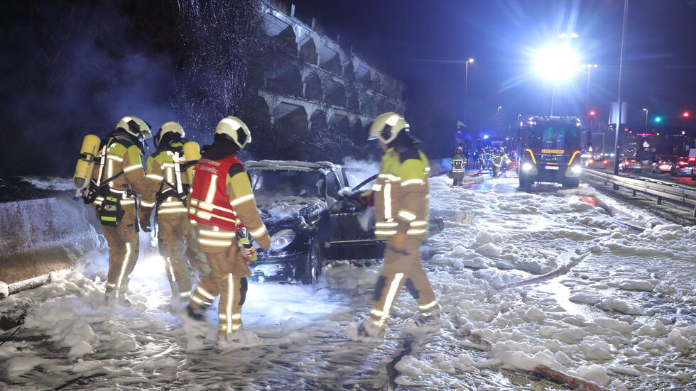 Der Wagen war jedoch nicht mehr zu retten.