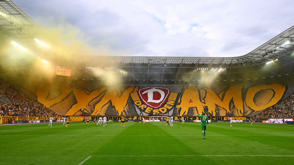 Das Rudolf-Harbig-Stadion ist für das Spiel gegen Rostock seit Wochen ausverkauft Das Rudolf-Harbig-Stadion ist für das Spiel gegen Rostock seit Wochen ausverkauft