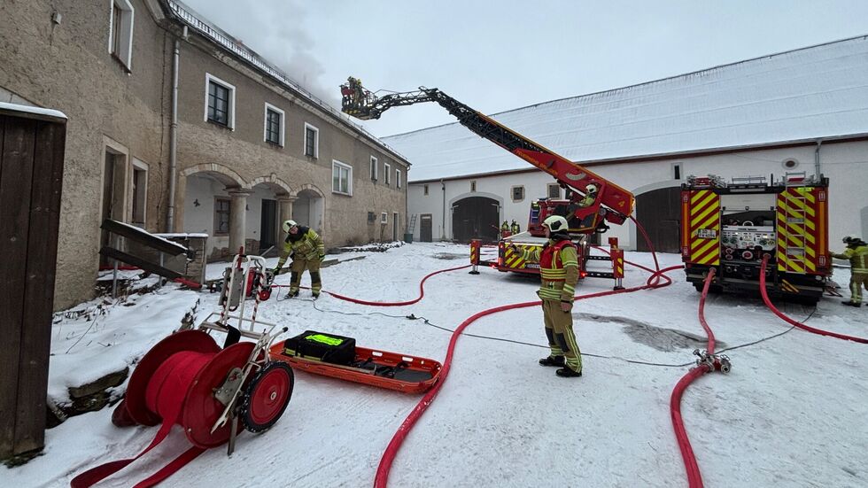Die Einsatzkräfte vor Ort.