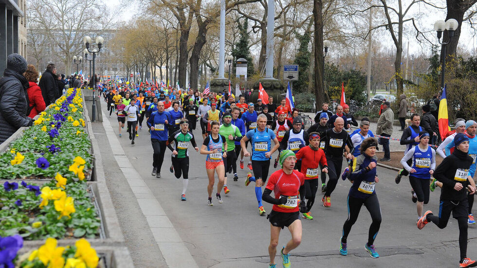 Am Sonntag rannten wieder Tausende Menschen durch Dresden. (Archivbild) Am Sonntag rannten wieder Tausende Menschen durch Dresden. (Archivbild)