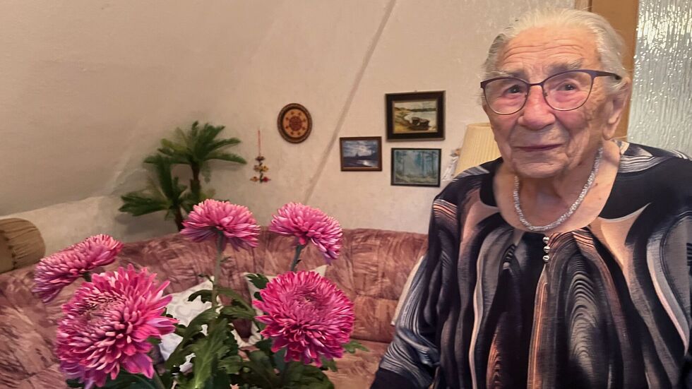 Käthe Häntzschel lebt in Sebnitz und feiert heute ihren 105. Geburtstag
