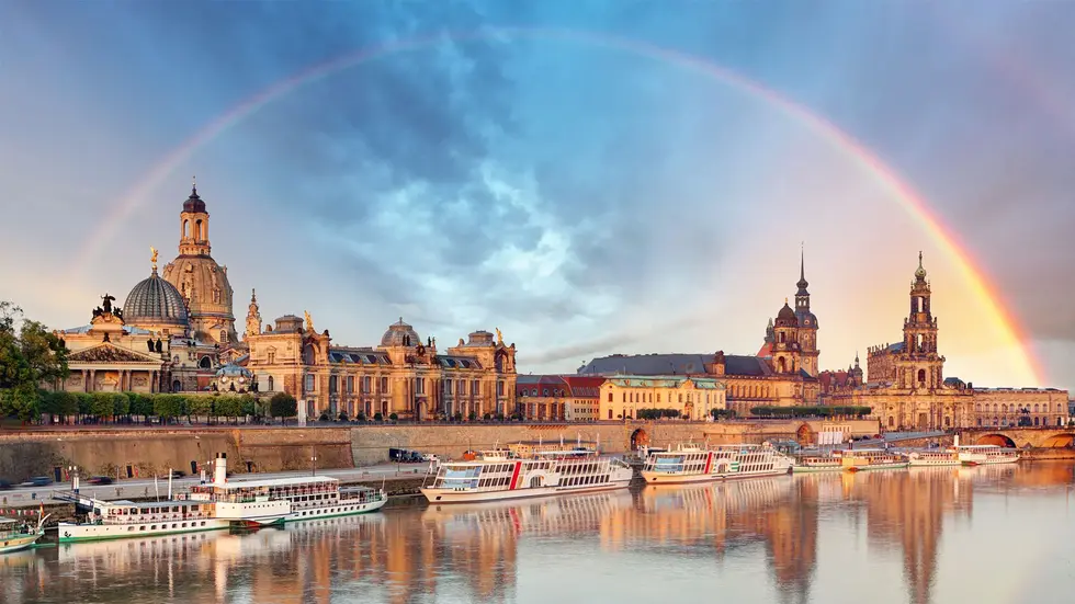 Dresden ist wieder leicht gewachsen. Dresden ist wieder leicht gewachsen.