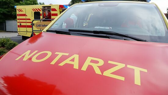 Weil von einem chemischen Geruch die Rede war, rückten zahlreiche Einsatzkräfte an.