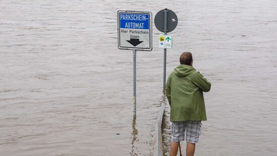 Das Hochwasser an der Elbe in Dresden.