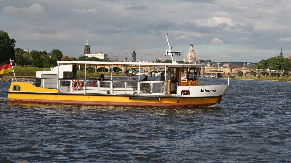 Auch die "Johanna" ist zwischen Johannstadt und der Neustadt seltener unterwegs. Auch die "Johanna" ist zwischen Johannstadt und der Neustadt seltener unterwegs.