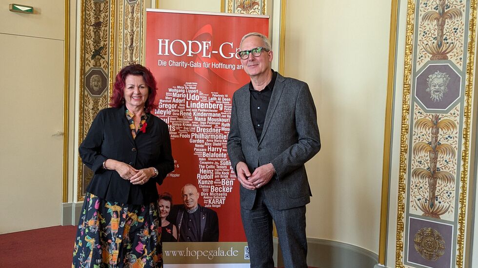 Viola Klein und Joachim Clement freuen sich auf die HOPE-Gala Viola Klein und Joachim Clement freuen sich auf die HOPE-Gala