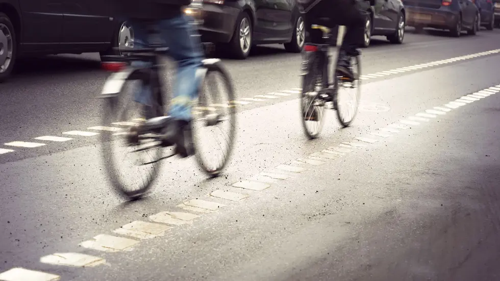 Das Radfahren im Dresdner Stadtgebiet wird von den Radlern überwiegend als stressig empfunden. (Symbolbild) Das Radfahren im Dresdner Stadtgebiet wird von den Radlern überwiegend als stressig empfunden. (Symbolbild)