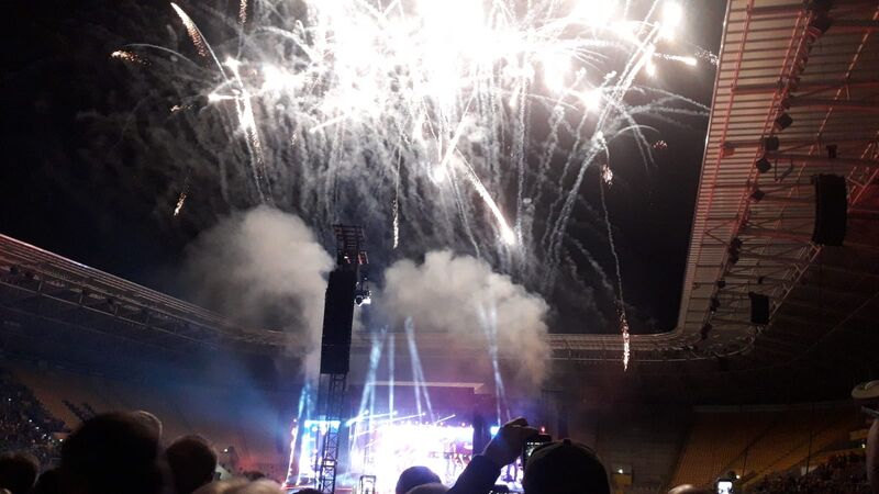 Abschlussfeuerwerk beim Herbert Grönemeyer Konzert am 10. September 2019 in Dresden (Foto: Privat)